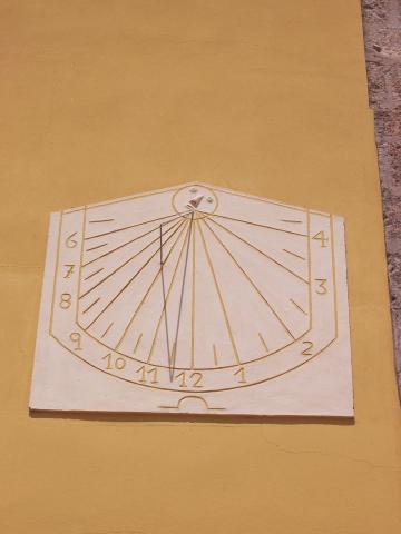 image Reloj de Sol, Nuévalos, Zaragoza