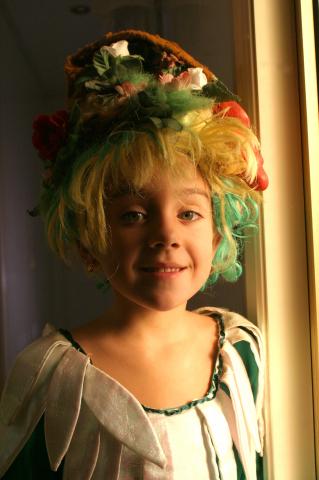 image Disfrazándose