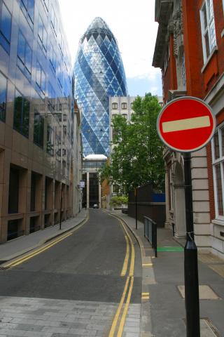 image Swiss Re Building, del arquitecto Norman Foster, Londres, Reino Unido