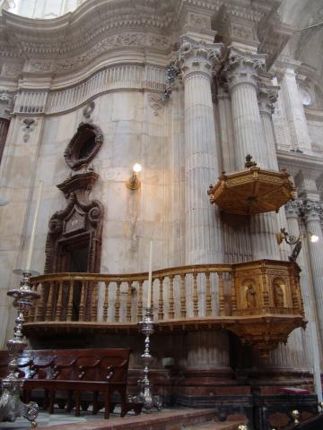 image Púlpito de la Catedral de Cádiz