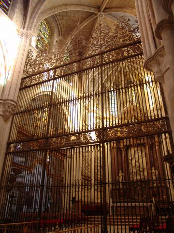 image Reja en el altar mayor de la Catedral de Cuenca