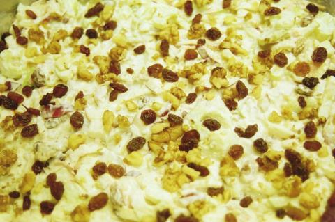 image Ensalada con yogur y frutos secos