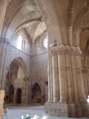 image Columnas y capiteles, Catedral de Lleida