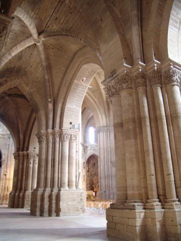 image Columnas y capiteles, Catedral de Lleida