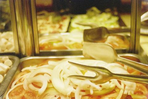 image Ensalada de aros de cebolla