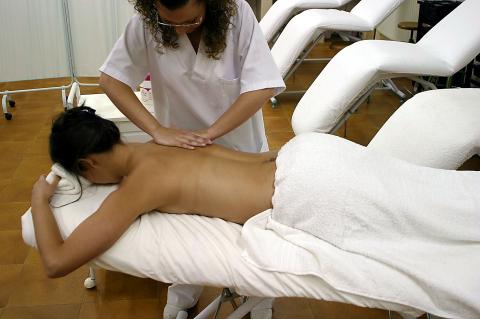 image Estiramientos: músculos costales