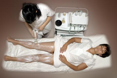 image Exfoliación mecánica: realización del brossage mecánico. Brossage circular