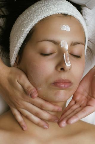 image Limpieza facial: extensión de crema