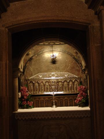 image Tumba de Santiago Apóstol, Catedral de Santiago de Compostela, A Coruña