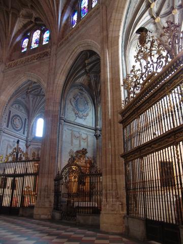image Capillas de la girola, Catedral de Segovia