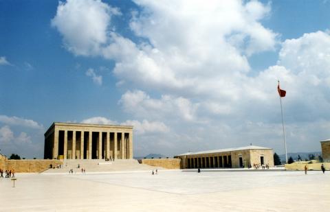 image Mausoleo de Ataturk, Ankara, Turquía