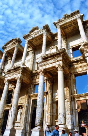 image Biblioteca de Celso, Éfeso, Turquía