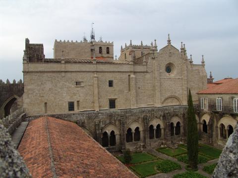 image Claustro de la Catedral de Tuy, Pontevedra