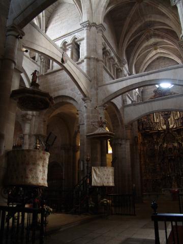 image Interior de la Catedral de Tuy, Pontevedra