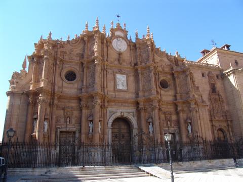 image Fachada principal de la Catedral de Guadix, Granada