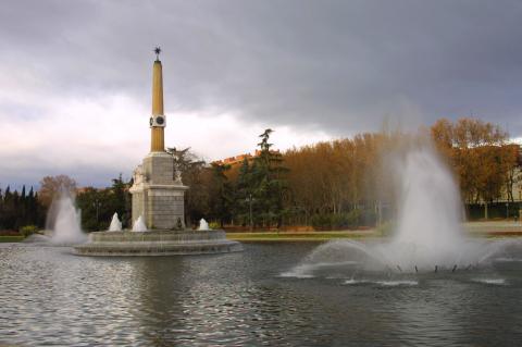 image Fuente en Parque Arganzuela, Madrid