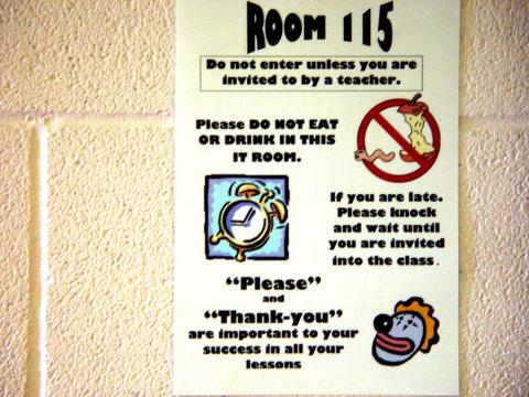 image Aviso en clase