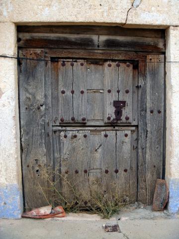 image Herraje de puerta de casa rural