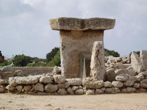 image Taula de Trepucó, Menorca, Islas Baleares