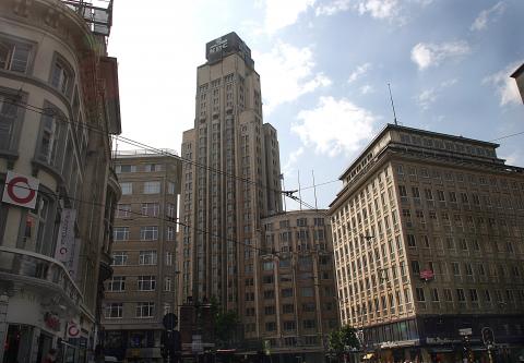 image Torre KBC, Amberes, Bélgica