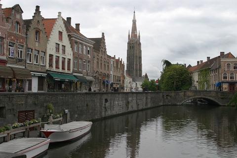 image Vista desde Rozenhoedkaai, Brujas, Bélgica