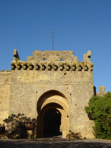 image Portada exterior del Alcázar del Rey Don Pedro, Carmona, Sevilla
