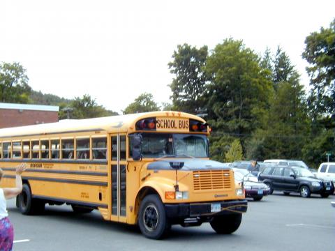 image Autobús escolar