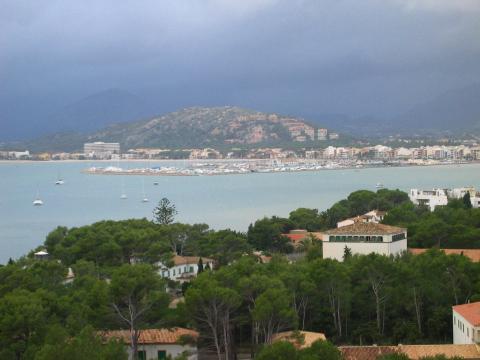 image Vista general del Puerto de Pollença, Mallorca, Islas Baleares