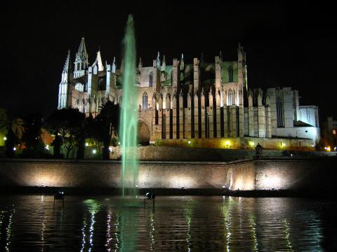 image Catedral de Palma de noche, Mallorca, Islas Baleares