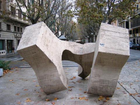 image Escultura de Eduardo Chillida, Palma de Mallorca, Islas Baleares