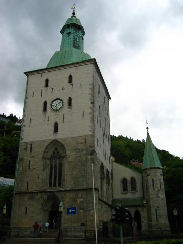 image Iglesia de San Miguel en Bergen, Noruega