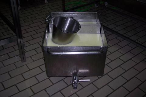 image Cubeta con suero