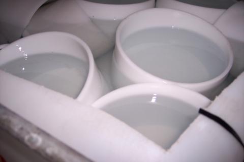 image Limpieza de moldes usados