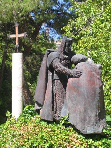 image Escultura de Alfonso VIII, Cuenca