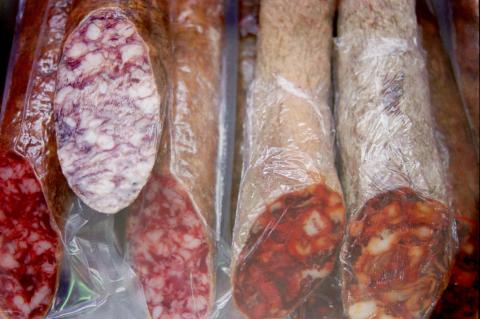 image Salchichón y chorizo