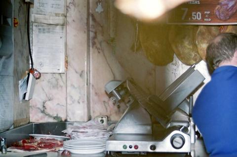 image Máquina de cortar fiambre