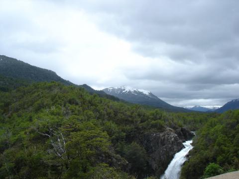 image Cascada en la provincia de Rio Negro, Patagonia Andalina, Argentina