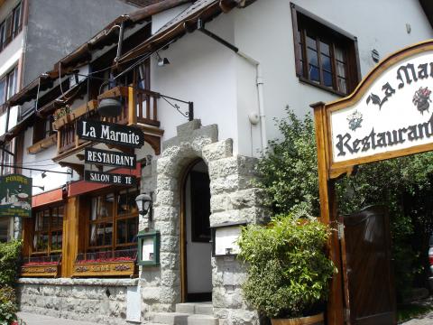 image Restaurante en San Carlos de Bariloche, Rio Negro, Patagonia Andina, Argentina