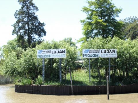 image Delta del Río de la Plata, El Tigre, Buenos Aires, Argentina