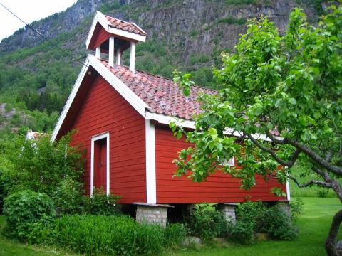 image Edificio antiguo típico para la sauna, Noruega