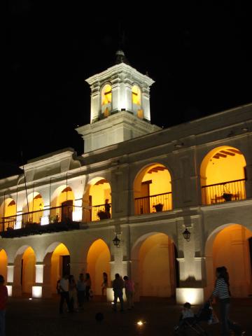 image Fachada del Ayuntamiento de Salta, Argentina