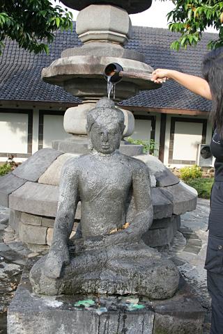 image Buda, Templo Borobudur de Jogyakarta, Indonesia