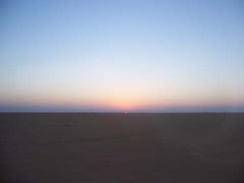 image Amanecer en el desierto, Egipto