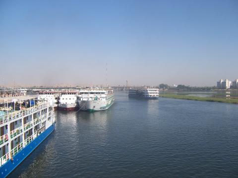 image Barcos surcando el Nilo, Egipto