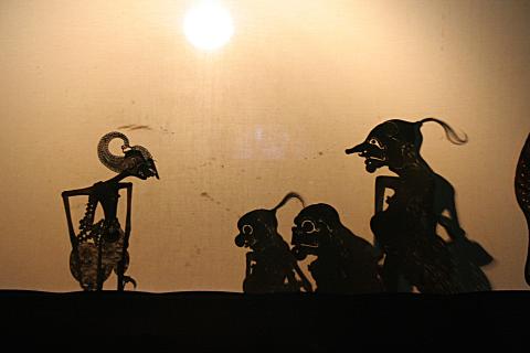 image Marionetas, Teatro de sombras de Jogyakarta, Indonesia