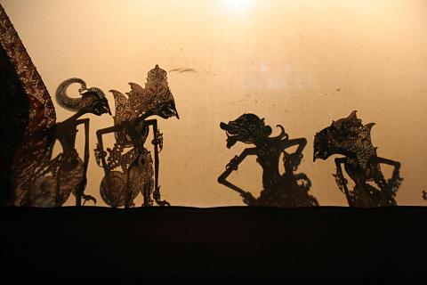 image Marionetas, Teatro de sombras de Jogyakarta, Indonesia