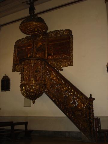 image Púlpito con retablo, Catedral de San Salvador de Jujuy, Jujuy, Argentina