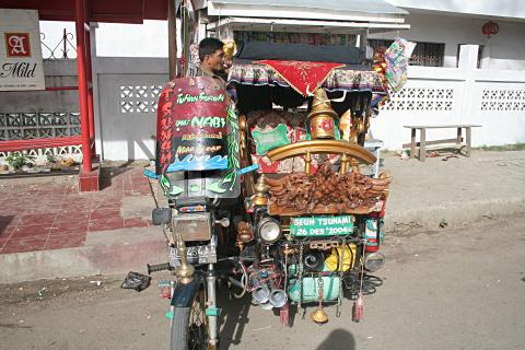 image No se olvida el Tsunami, Banda Aech, Sumatra, Indonesia