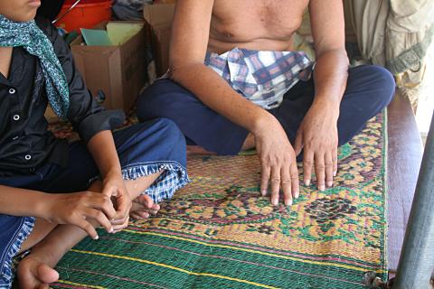 image Suelo de tiendas del campamento liengke de Sumatra, Indonesia