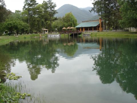image Criadero de truchas, Lagunas de Yala, Jujuy, Argentina